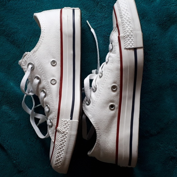 Converse AllStar Lowtops (Unisex) - Picture 7 of 13